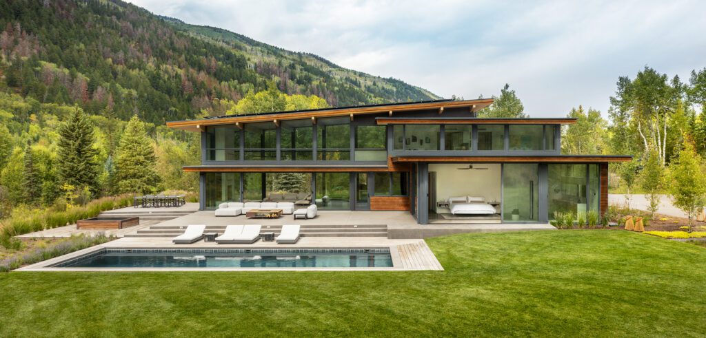 Rear facade elevation of Aspen Valley Home in the daytime